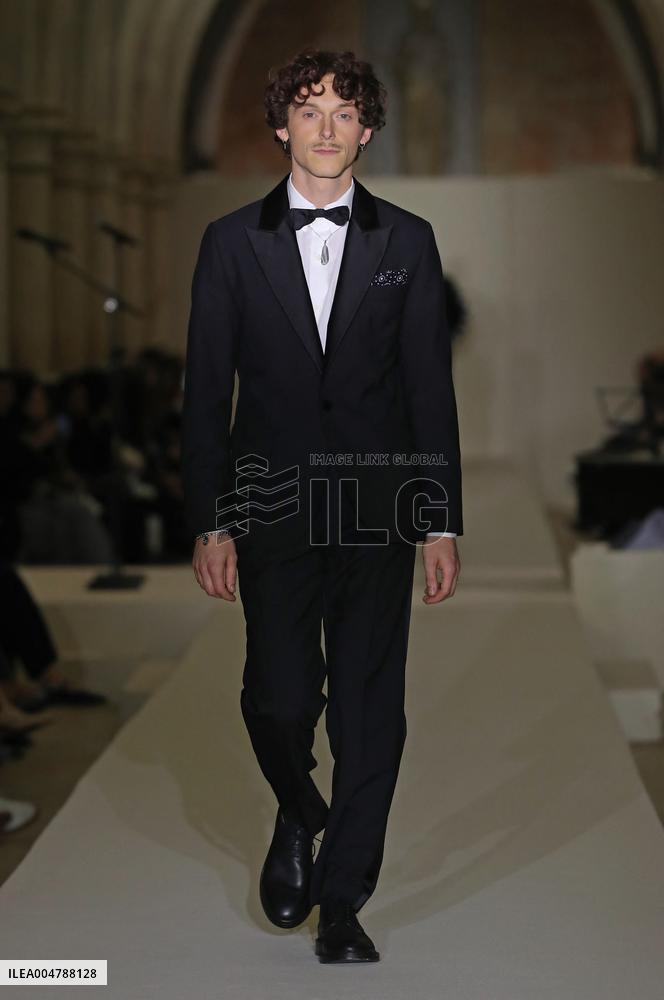 PFW - Agnes B Runway