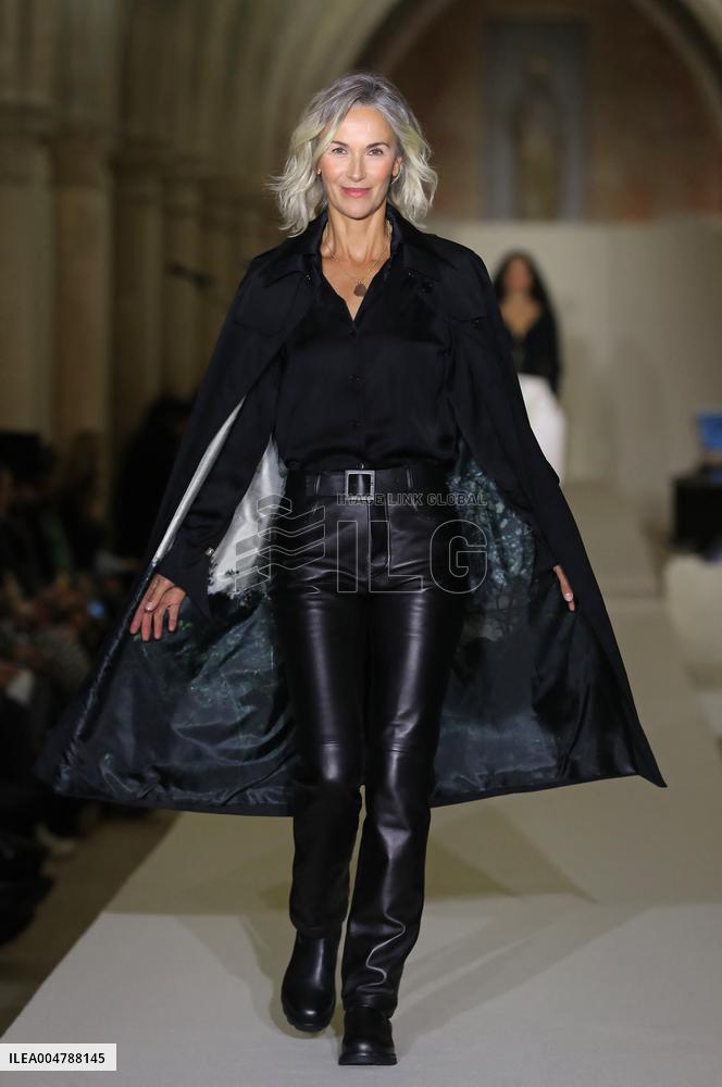 PFW - Agnes B Runway