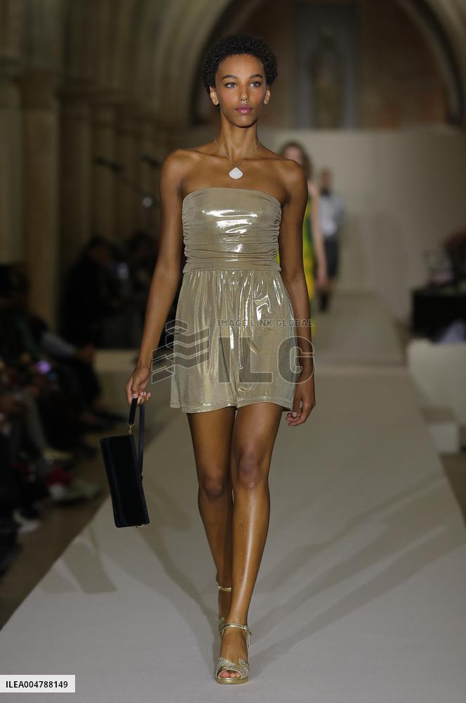 PFW - Agnes B Runway
