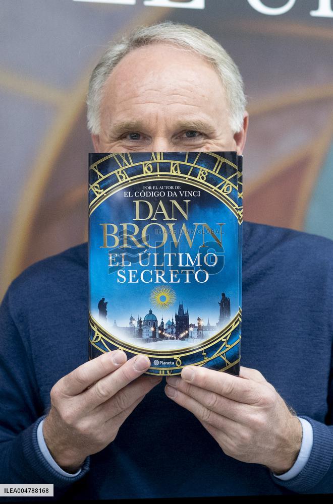 Dan Brown Presents 'The Last Secret' - Madrid