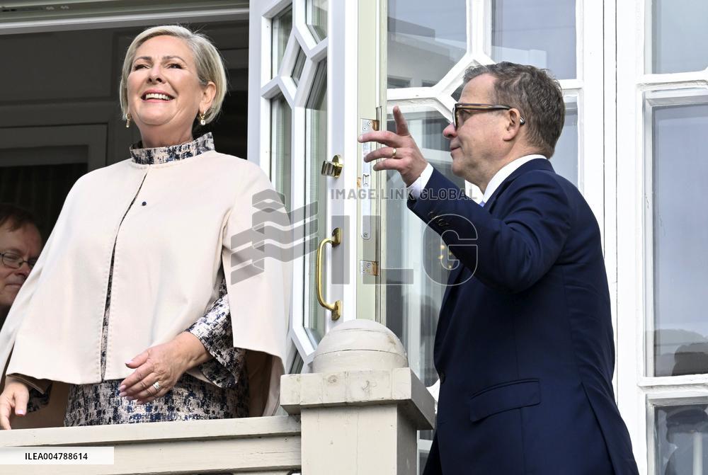 Islannin presidenttipari valtiovierailulla Suomessa