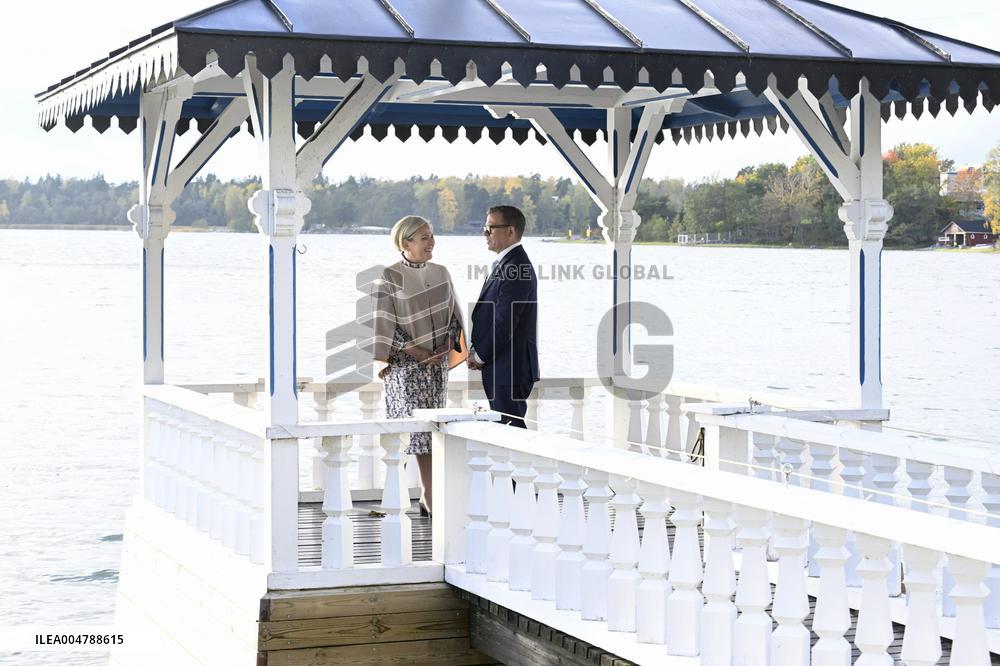 Islannin presidenttipari valtiovierailulla Suomessa