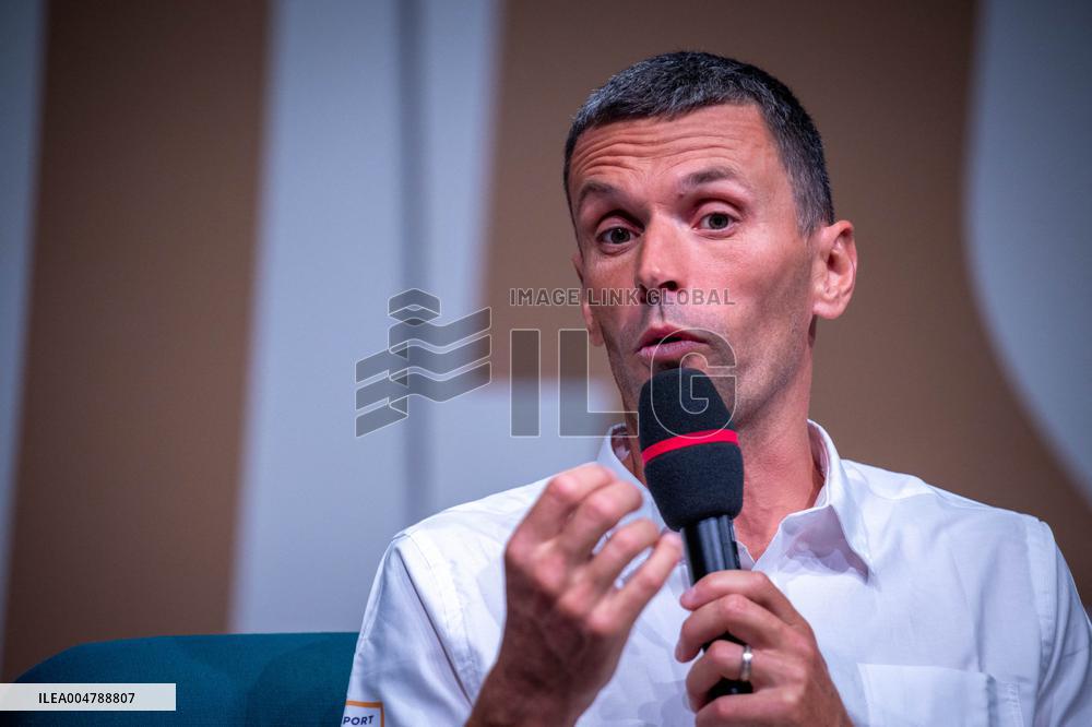 Demain le Sport Press Conference - Paris