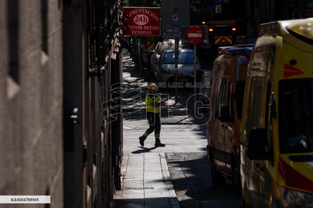 Several Missing After Madrid Building Collapse - Spain