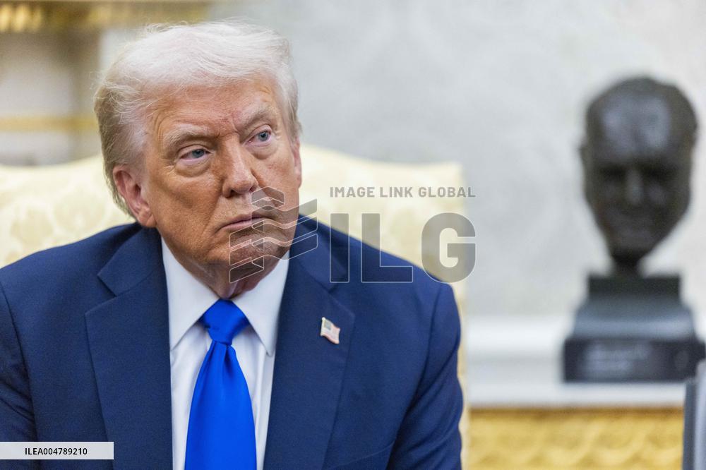 US President Donald J. Trump meets with Canadian Prime Minister Mark Carney