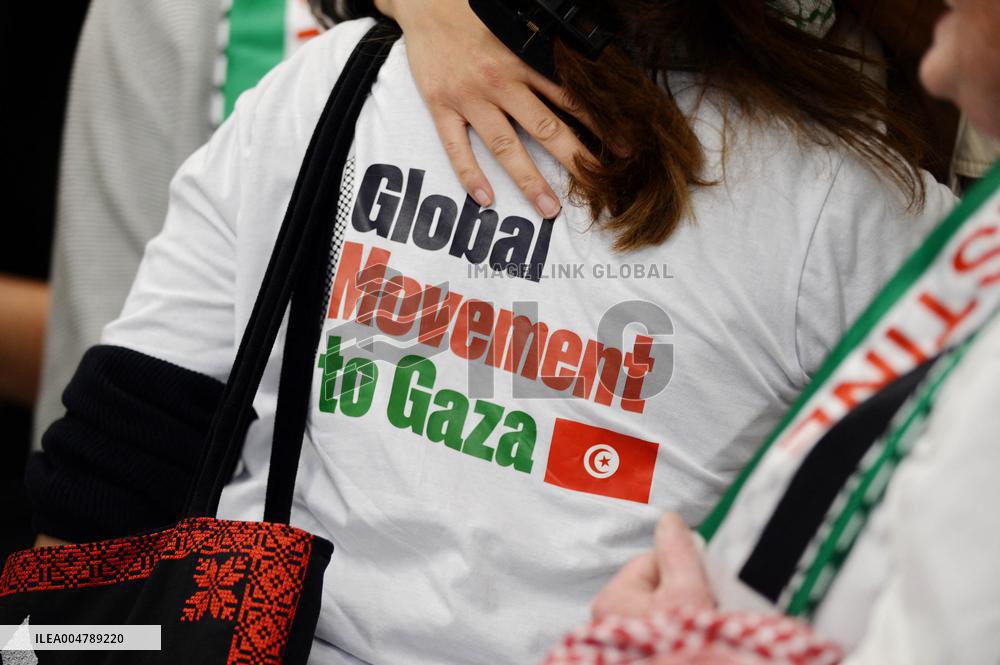 Rima Hassan and activists welcomed at Orly Airport