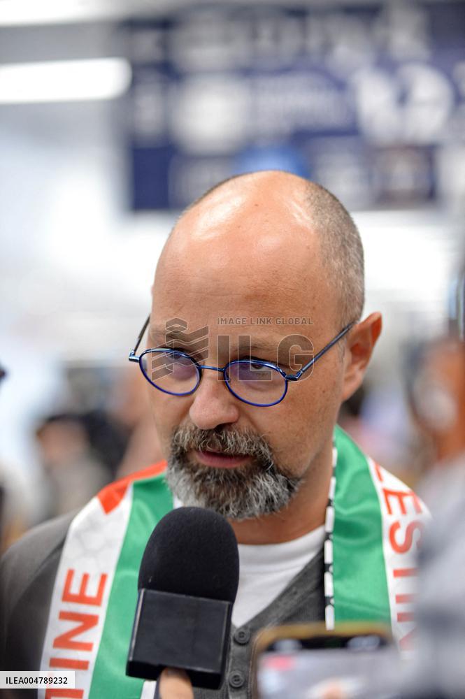 Rima Hassan and activists welcomed at Orly Airport