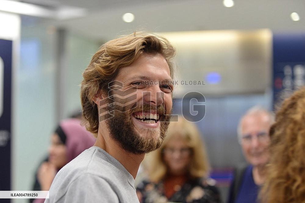 Rima Hassan and activists welcomed at Orly Airport