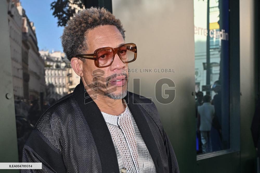 PFW Pierre Cardin Front Row