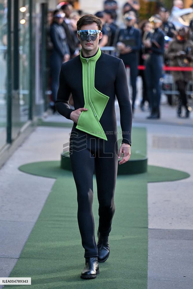 PFW Pierre Cardin Runway