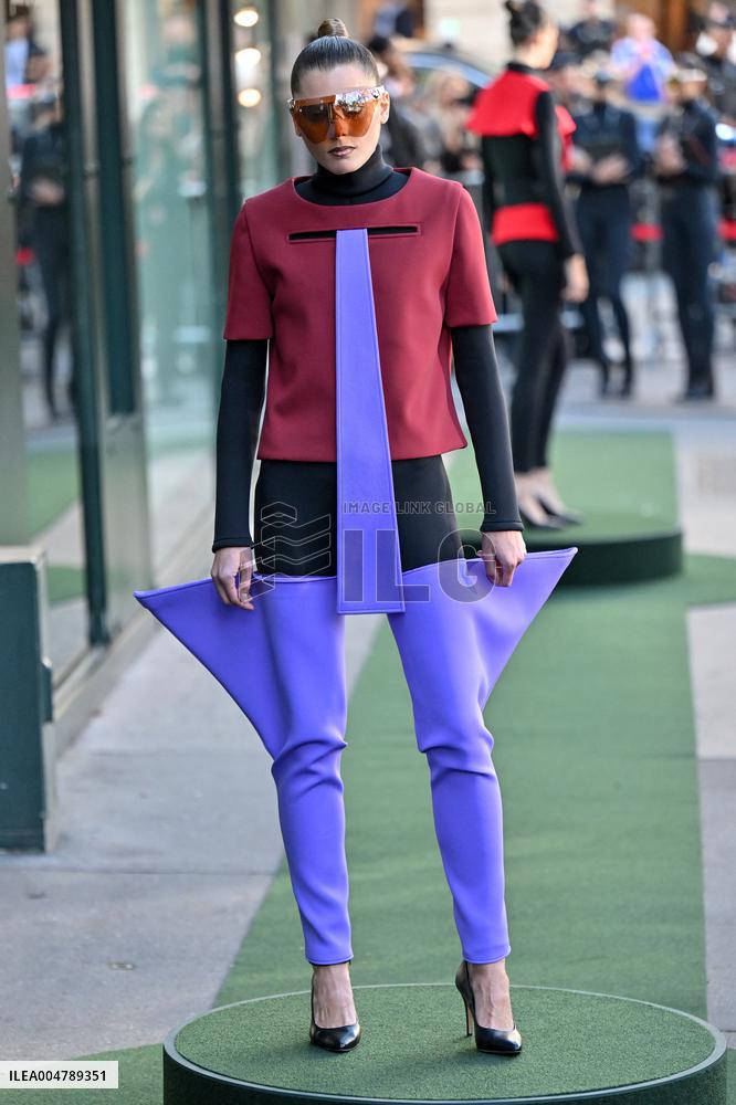 PFW Pierre Cardin Runway