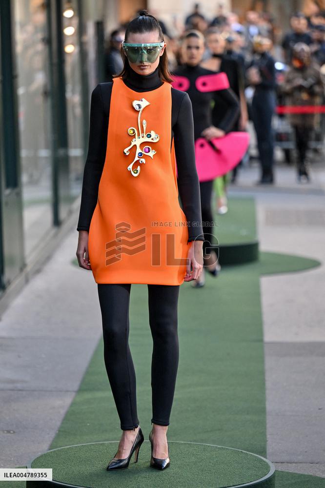 PFW Pierre Cardin Runway