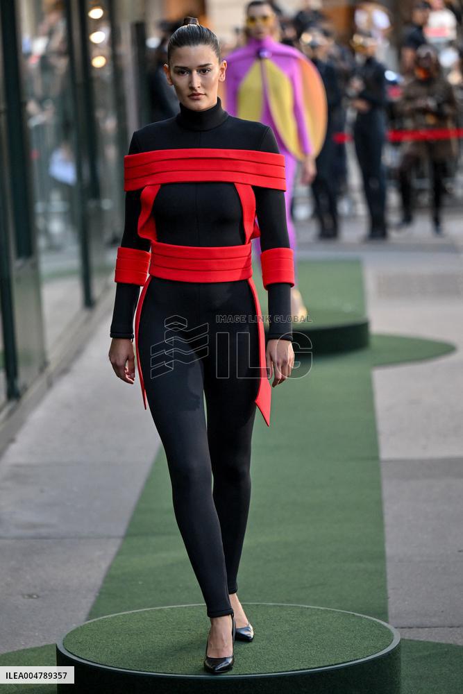 PFW Pierre Cardin Runway