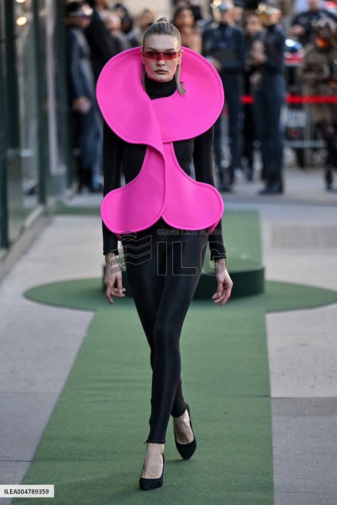 PFW Pierre Cardin Runway