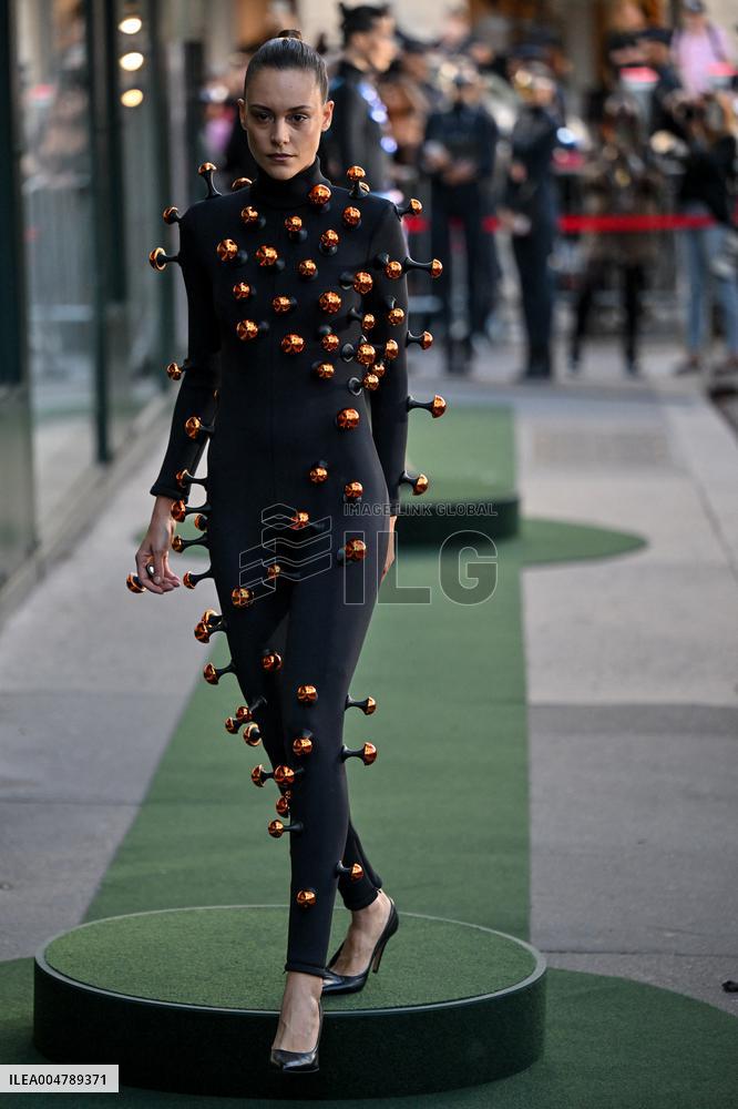 PFW Pierre Cardin Runway