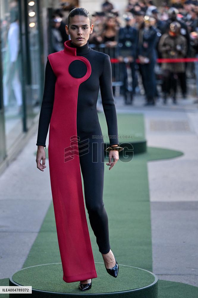 PFW Pierre Cardin Runway