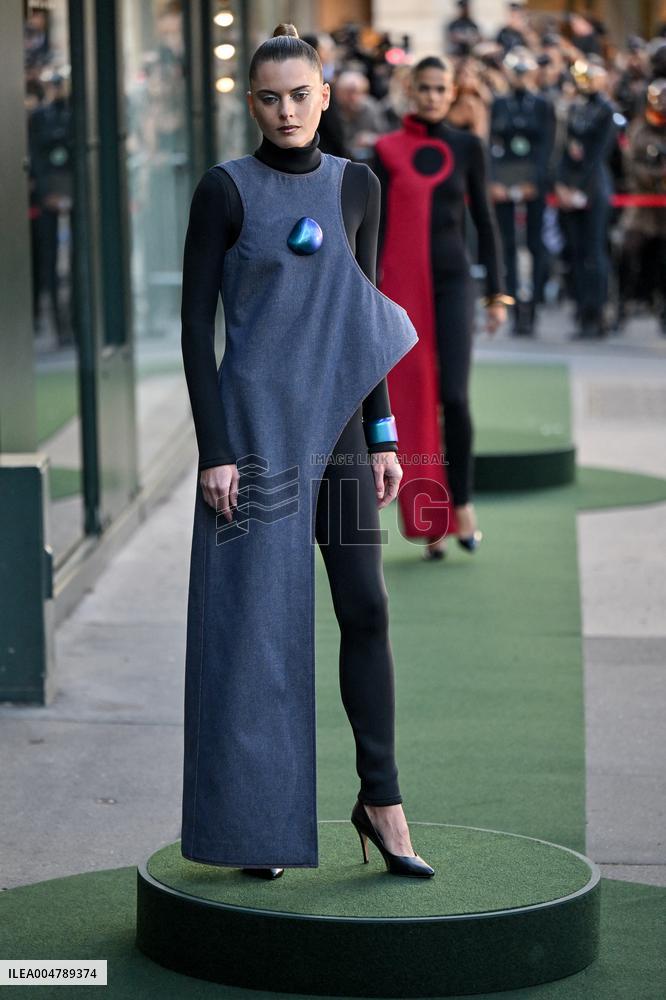 PFW Pierre Cardin Runway
