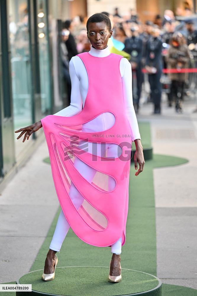 PFW Pierre Cardin Runway