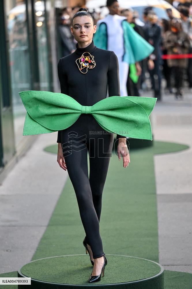 PFW Pierre Cardin Runway