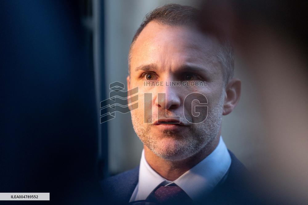 Negotiations in Matignon after Prime Ministers Resignation - Paris AJ