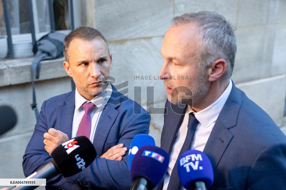 Negotiations in Matignon after Prime Ministers Resignation - Paris AJ