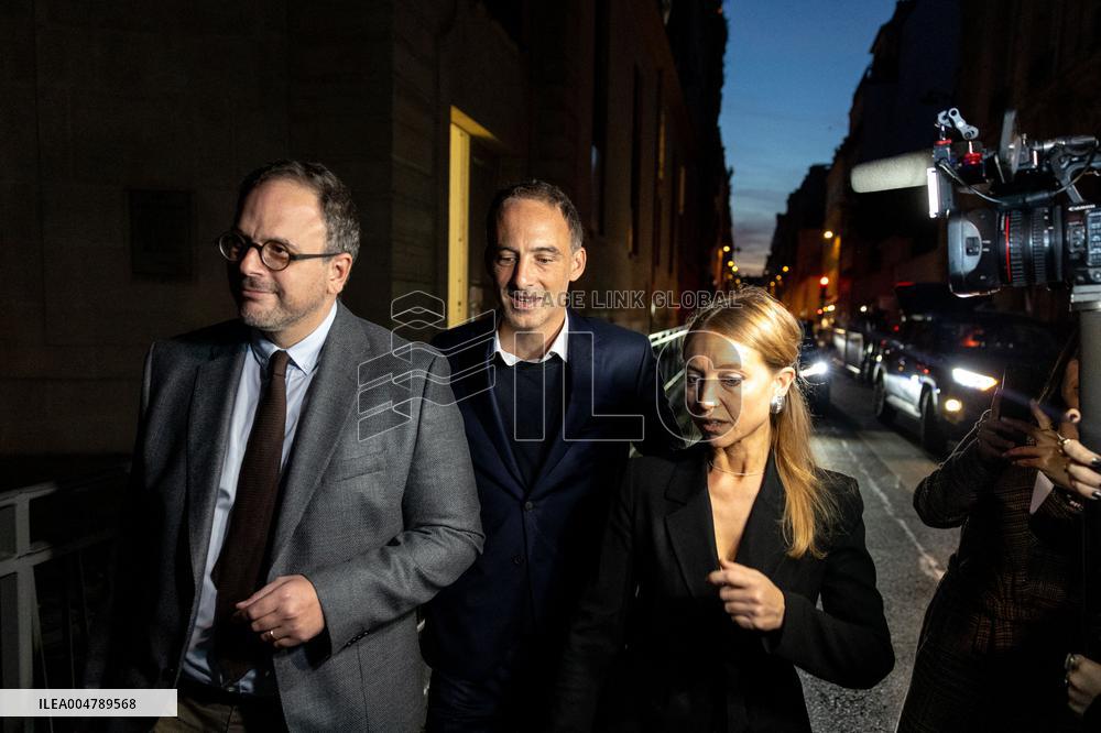 Negotiations in Matignon after Prime Ministers Resignation - Paris AJ