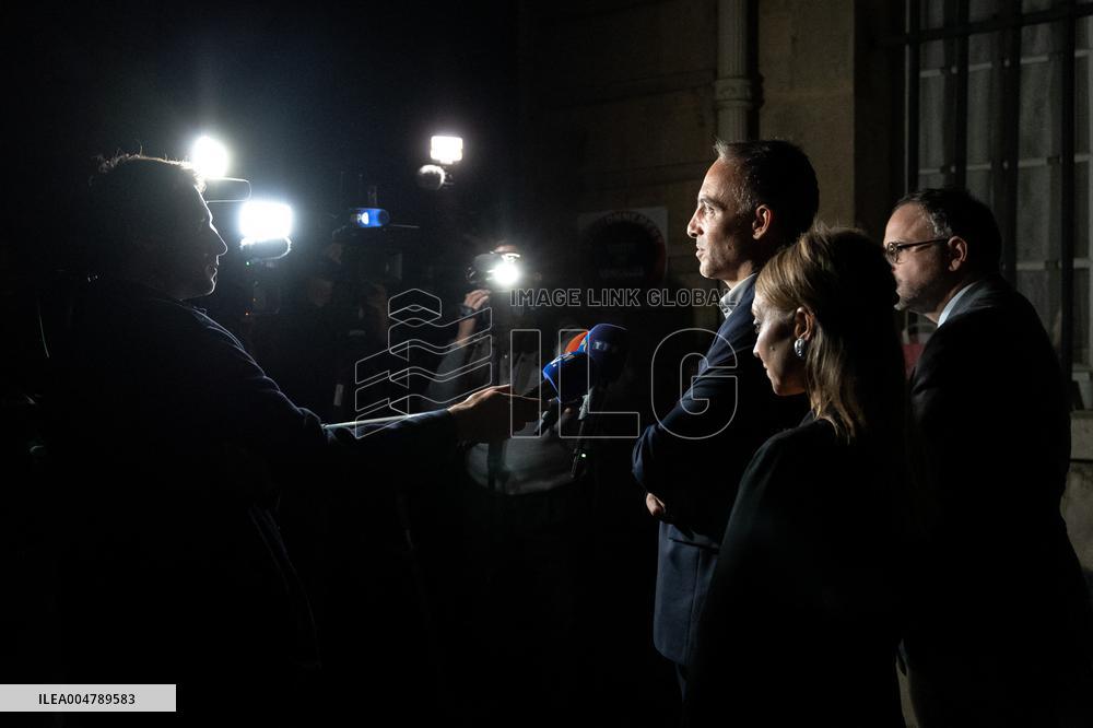 Negotiations in Matignon after Prime Ministers Resignation - Paris AJ