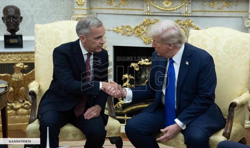 Donald Trump Meets With Mark Carney - DC