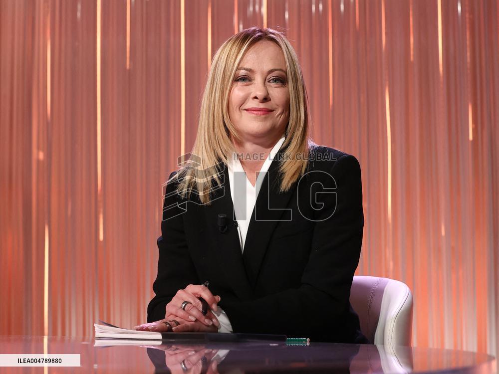 Giorgia Meloni At Cinque Minuti TV Show - Rome