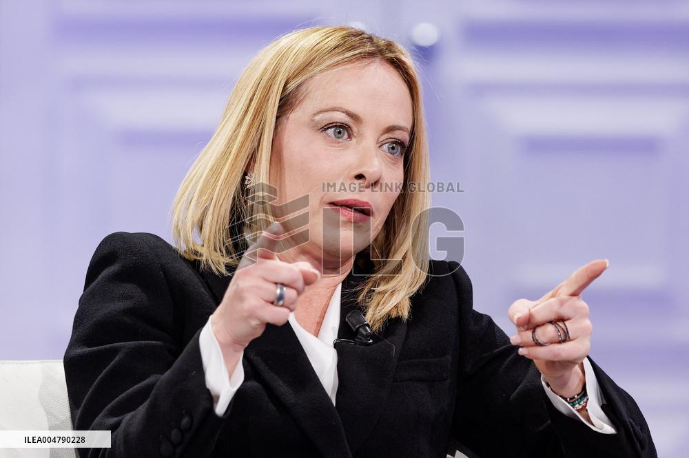 Giorgia Meloni Guest on The Programme "Cinque Minuti" - Rome