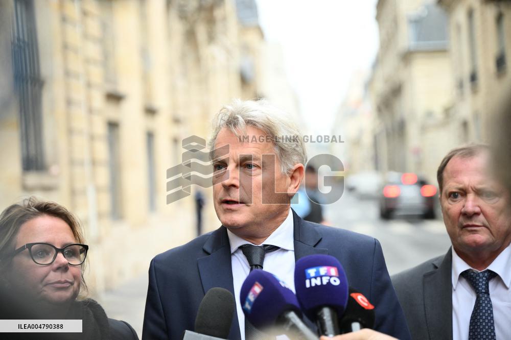 PM Lecornu Meets With Communist Party Heads - Paris