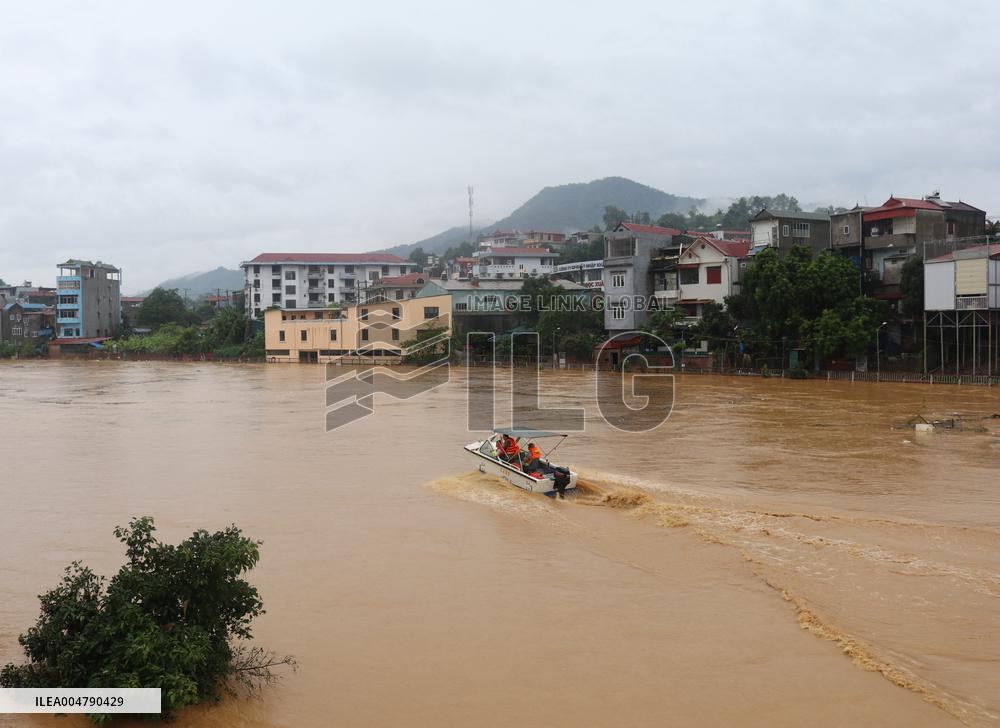 Typhoon Matmo Killed 8 People and Injured 5 Others - Vietnam