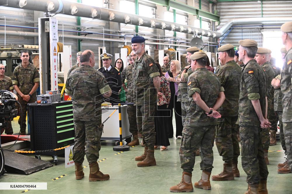 King Felipe Visits The Logistics Academy Of The Spanish Army - Calatayud