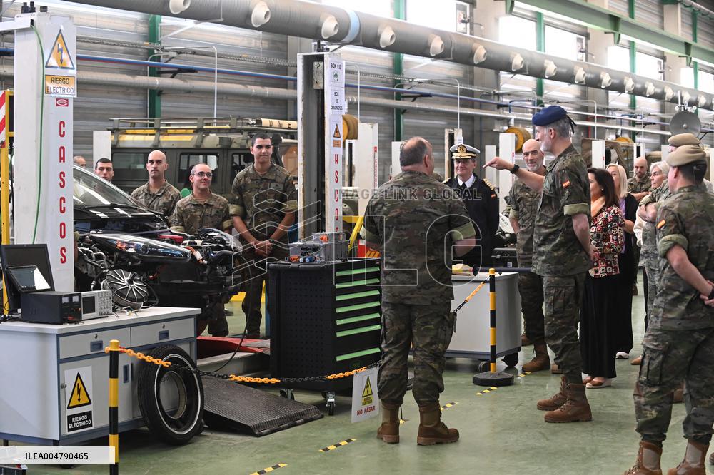 King Felipe Visits The Logistics Academy Of The Spanish Army - Calatayud