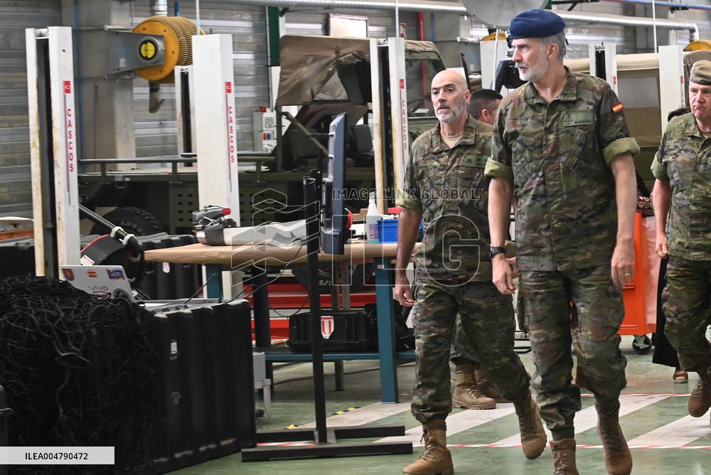 King Felipe Visits The Logistics Academy Of The Spanish Army - Calatayud