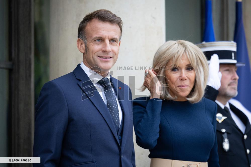 Emmanuel Macron and Brigitte Macron meet with Crown Prince of the Kingdom of Jordan - Paris
