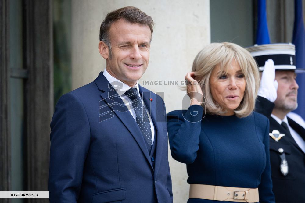 Emmanuel Macron and Brigitte Macron meet with Crown Prince of the Kingdom of Jordan - Paris