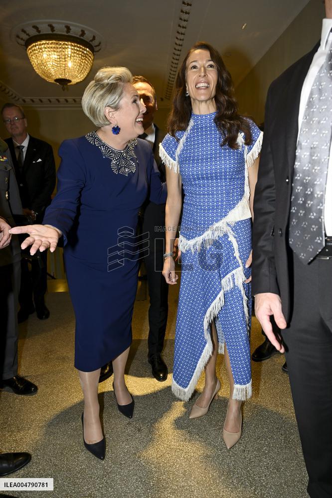 Islannin presidenttipari valtiovierailulla Suomessa