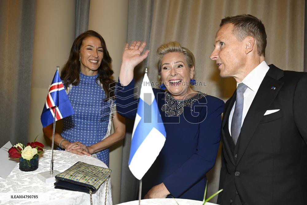 Islannin presidenttipari valtiovierailulla Suomessa