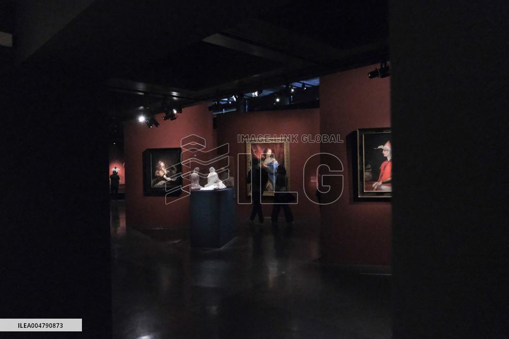 The Mystery of Cleopatra Exhibition - Paris