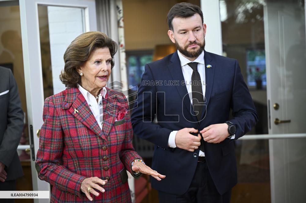 QUEEN SILVIA VISITS SILVIAHEMMET