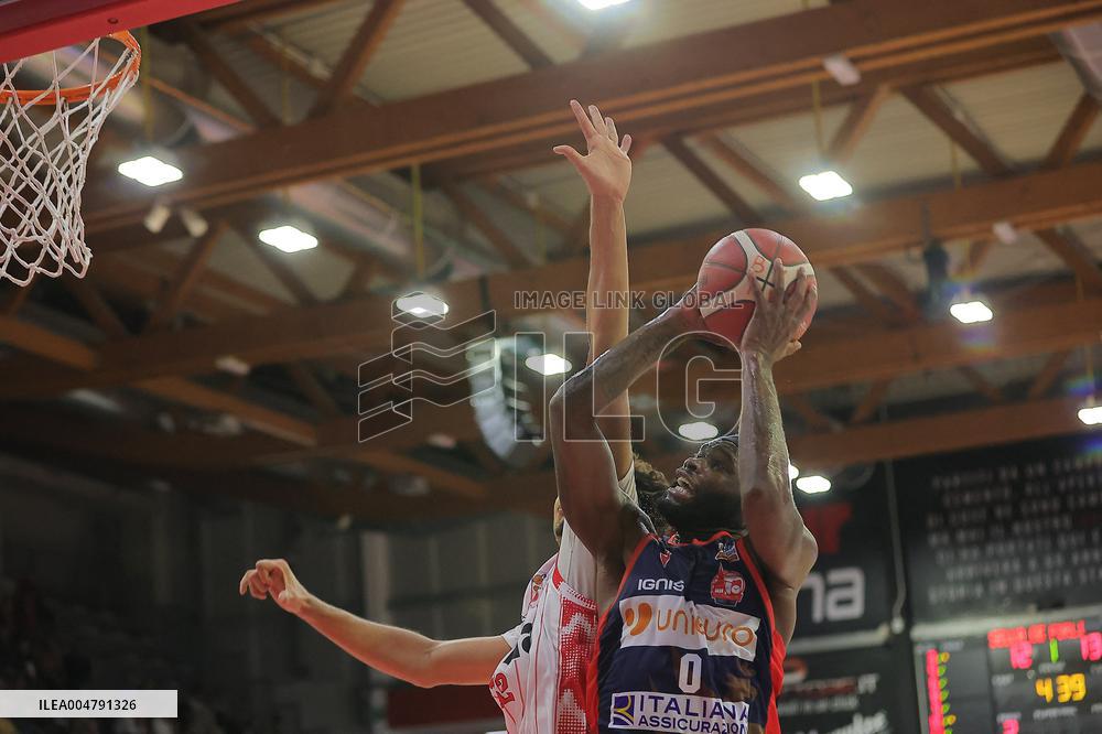 BASKET - Serie A2 - Sella Cento vs Unieuro Forli