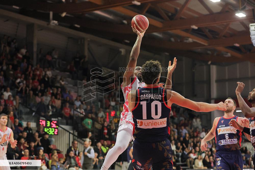 BASKET - Serie A2 - Sella Cento vs Unieuro Forli