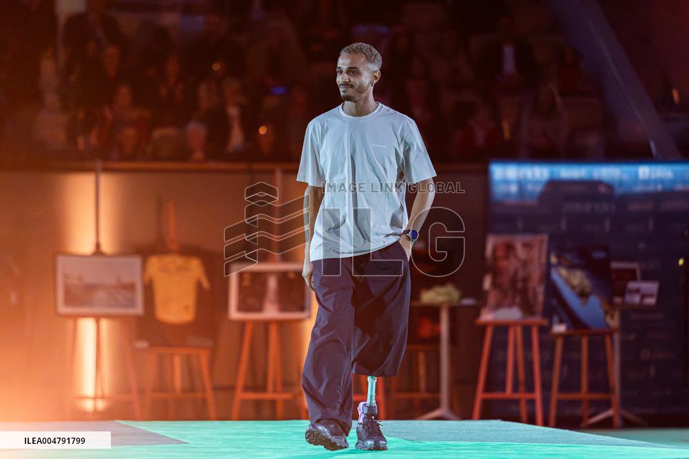 Runway For The Association Debout En Bouts At Roland-Garros