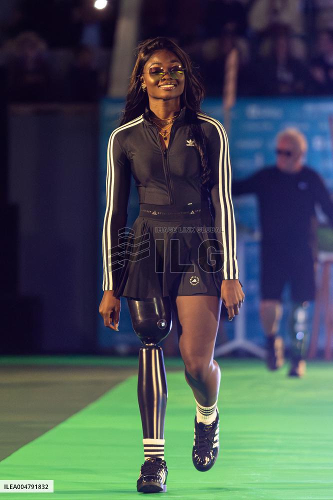 Runway For The Association Debout En Bouts At Roland-Garros