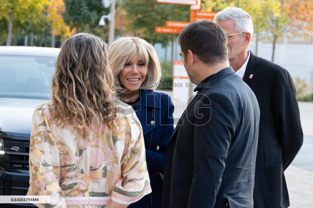 Runway For The Association Debout En Bouts At Roland-Garros