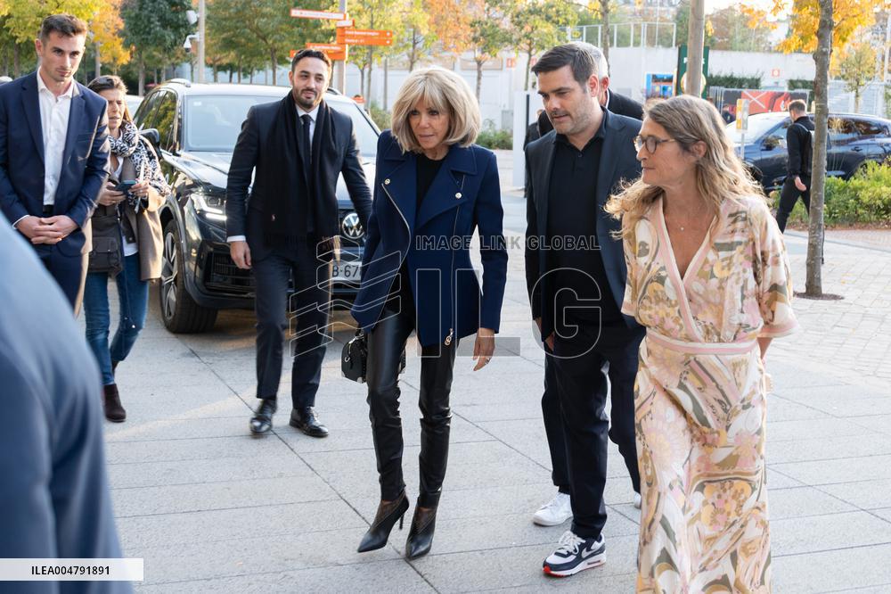 Runway For The Association Debout En Bouts At Roland-Garros