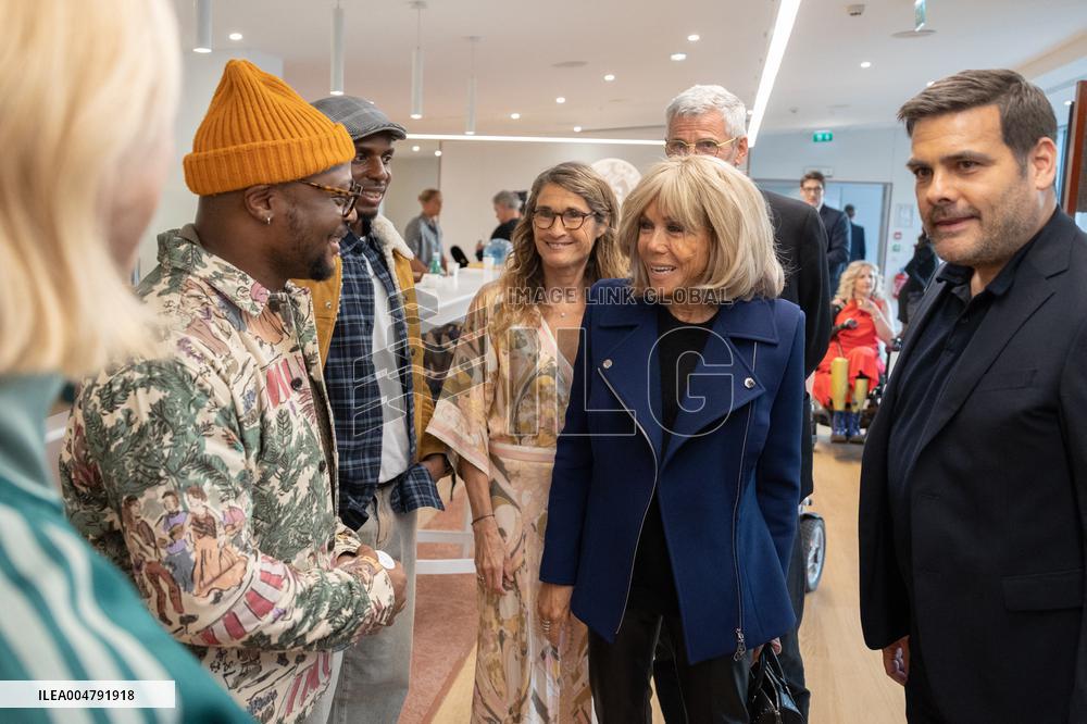 Runway For The Association Debout En Bouts At Roland-Garros