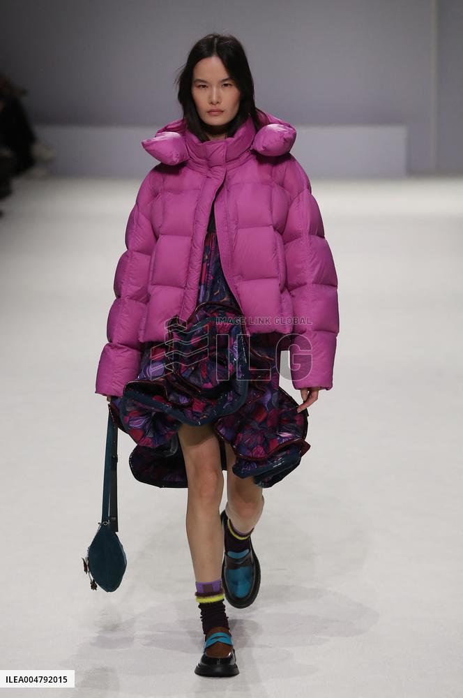 PFW - Bosideng Runway