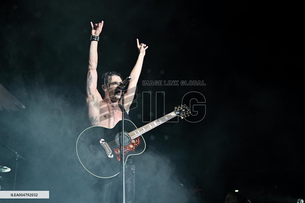 Yungblud performs at the Adidas Arena - Paris